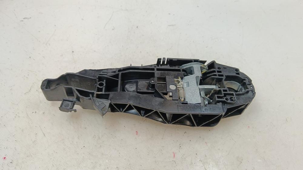 SOPORTE MANETA EXTERIOR DELANTERA DERECHA CITROEN C4 CACTUS 1.6 MT 99CV | 73KW