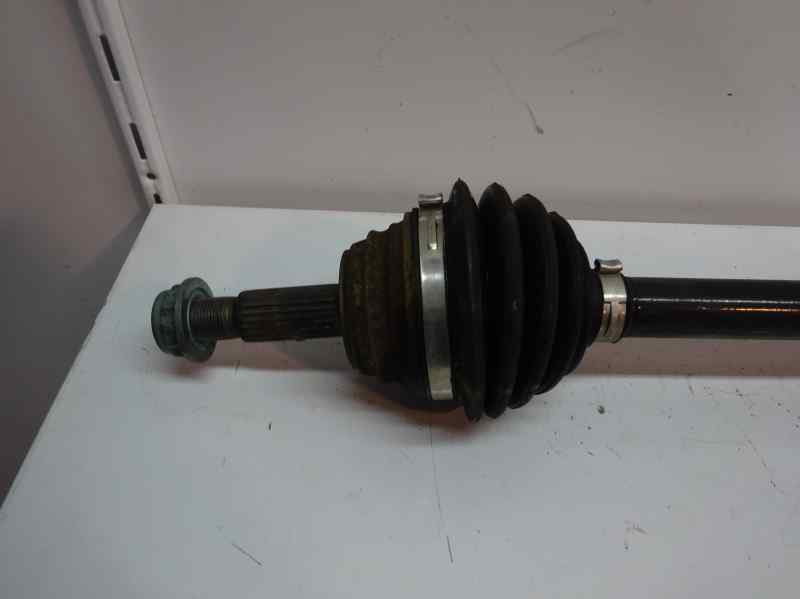 TRANSMISION DELANTERA IZQUIERDA VOLKSWAGEN POLO 1.4 MT 60CV | 44KW