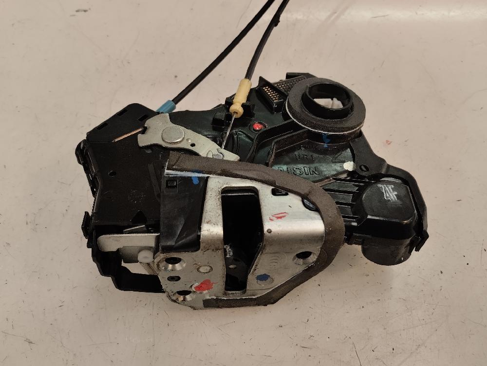 CERRADURA PUERTA DELANTERA DERECHA TOYOTA VERSO 2.0 D-4D MT 128CV
