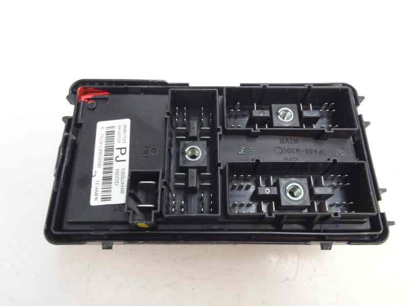 CAJA RELES FUSIBLES CHEVROLET AVEO 1.4 MT 101CV | 74KW