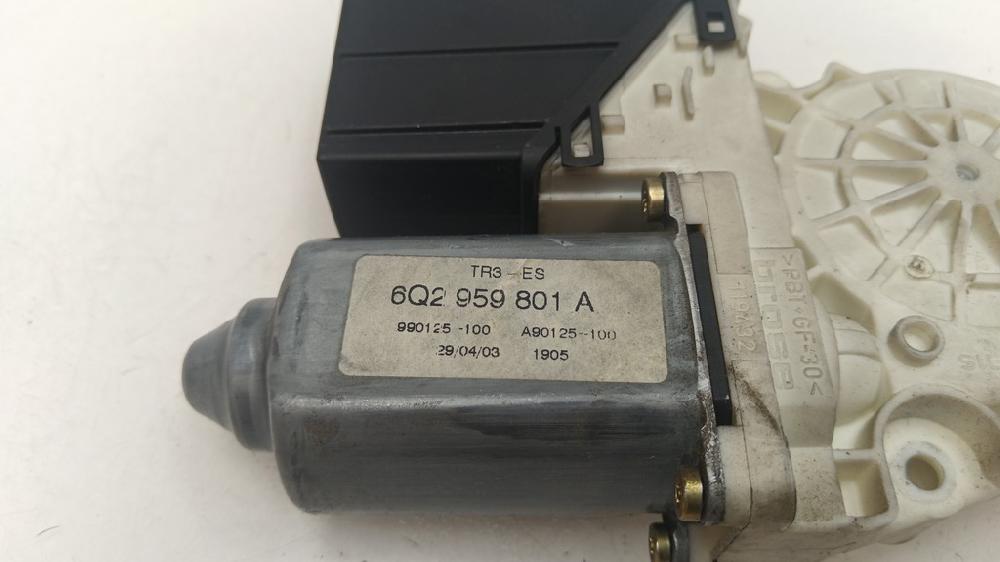 MOTOR ELEVALUNAS DELANTERO DERECHO SEAT IBIZA 1.9 TDI MT 100CV