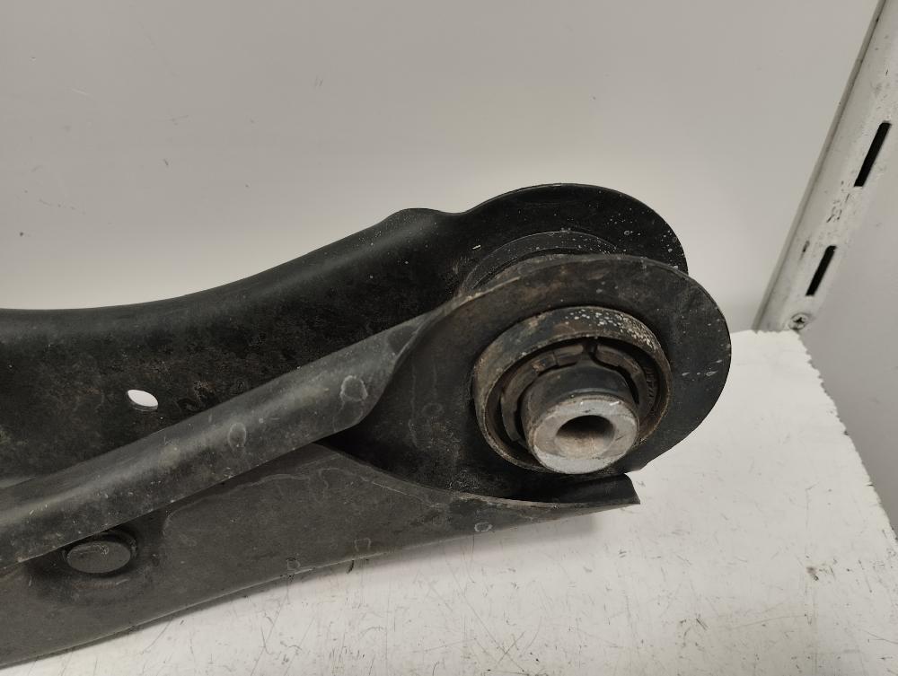 BRAZO SUSPENSION INFERIOR TRASERO DERECHO KIA SPORTAGE 2023 1.6 GDI MT 132CV