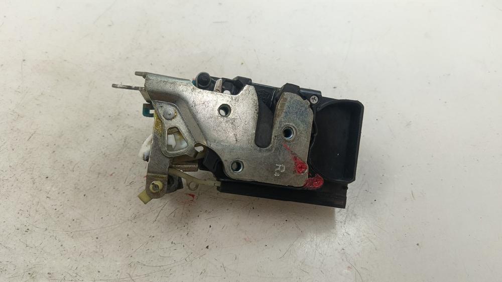 CERRADURA PUERTA DELANTERA DERECHA CHEVROLET LACETTI 2.0 MT 121CV
