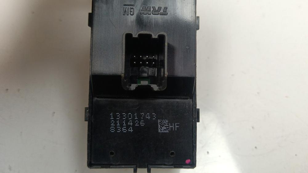 MANDO ELEVALUNAS DELANTERO IZQUIERDO OPEL INSIGNIA 2.0 CDTI MT 130CV