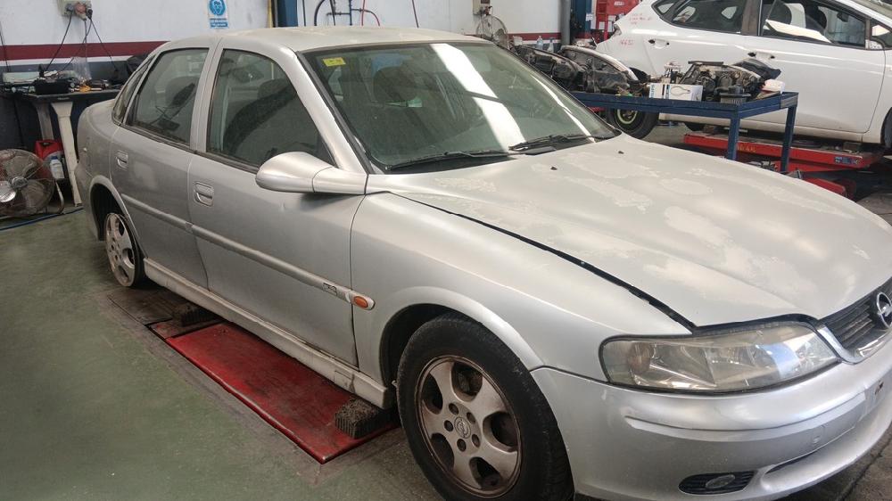 CONMUTADOR DE ARRANQUE OPEL VECTRA 2.0 DTI MT 101CV