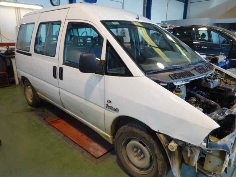 FARO IZQUIERDO PEUGEOT EXPERT 1997 1.9 MT 90CV | 66KW