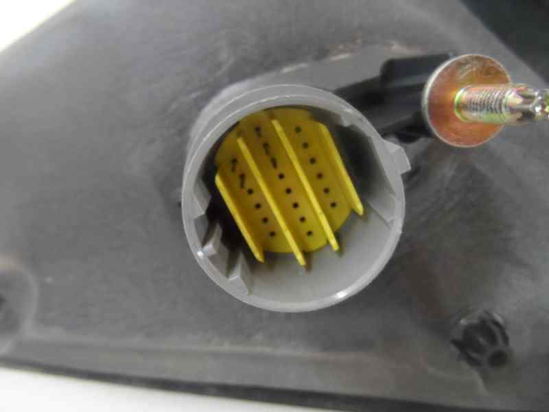 RETROVISOR IZQUIERDO RENAULT LAGUNA 1.9 DCI MT 120CV | 88KW