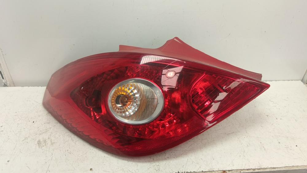 PILOTO TRASERO IZQUIERDO OPEL CORSA 1.3 CDTI ECOFLEX START STOP MT 75CV