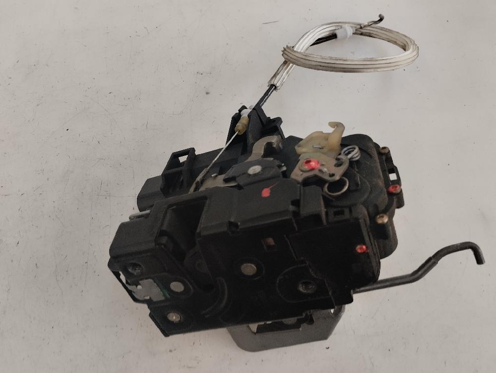 CERRADURA PUERTA DELANTERA DERECHA AUDI A6 1.9 TDI 6MT 130CV