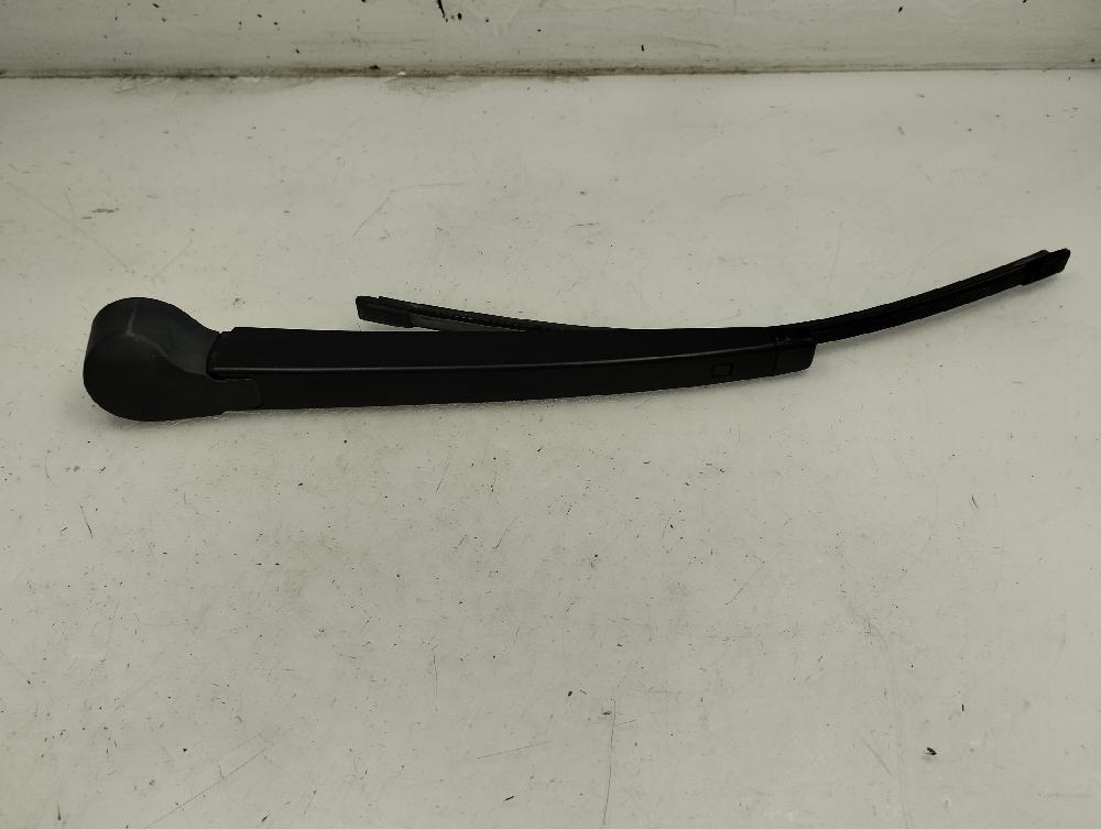 BRAZO LIMPIA TRASERO SEAT LEON 1.6 TDI MT 105CV