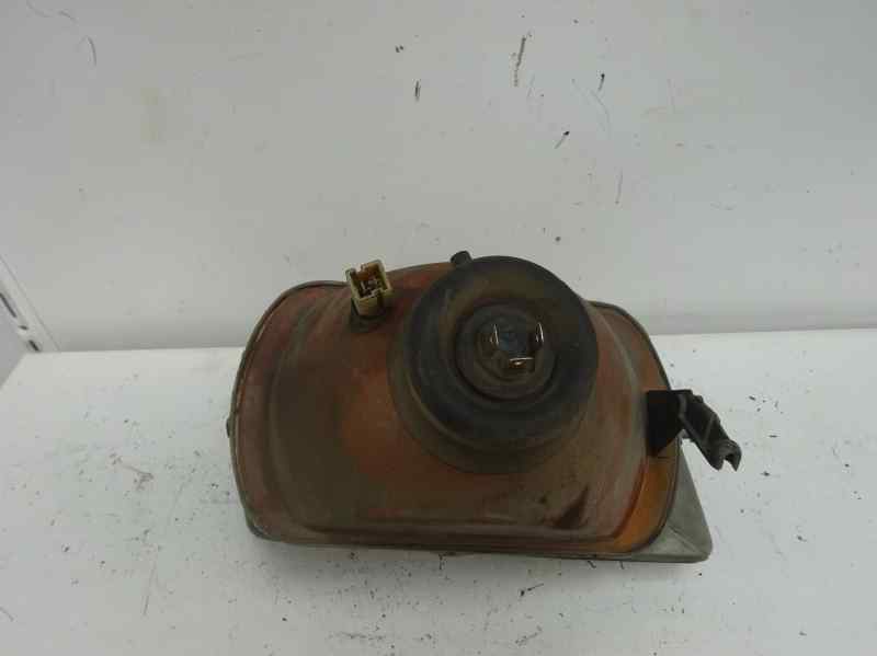FARO IZQUIERDO PEUGEOT 205 1.9 MT D 64CV