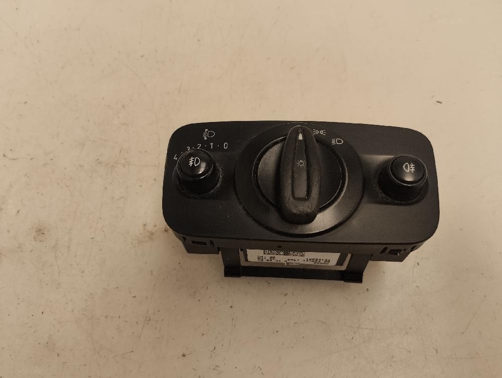 MANDO LUCES FORD FIESTA 1.25 MT 82CV