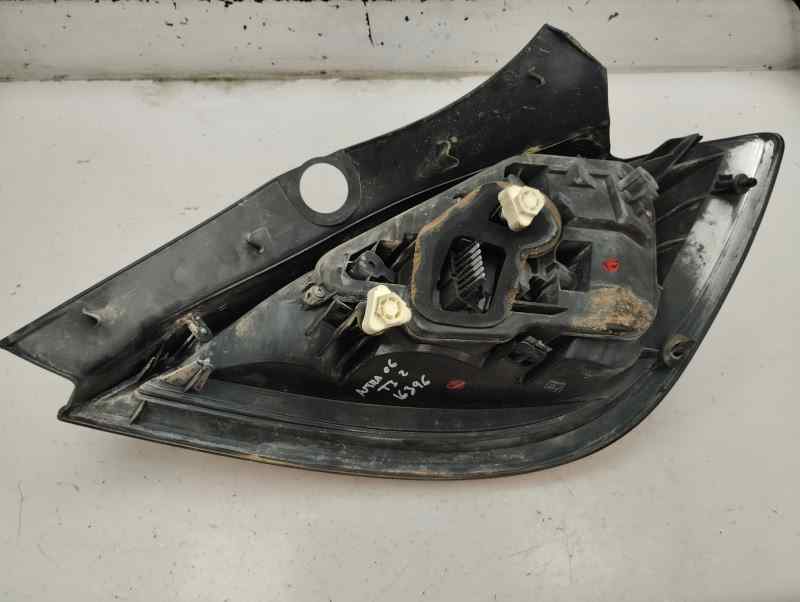 PILOTO TRASERO IZQUIERDO OPEL ASTRA 1.9 CDTI MT 120CV