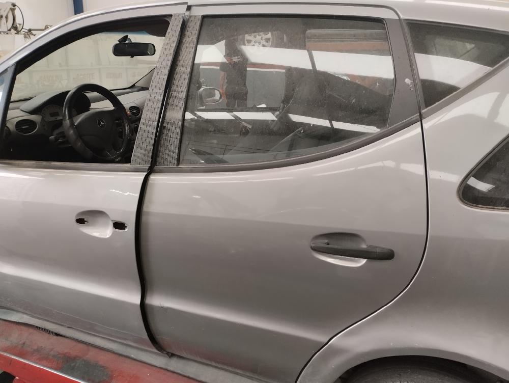 PUERTA TRASERA IZQUIERDA MERCEDES BENZ CLASE A 1.6 MT 102CV | 75KW