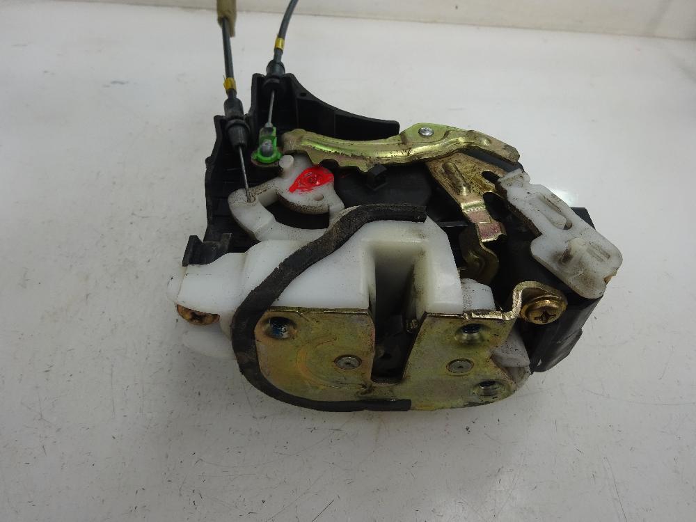 CERRADURA PUERTA TRASERA IZQUIERDA MITSUBISHI GRANDIS 2.0 DI-D MT 134CV