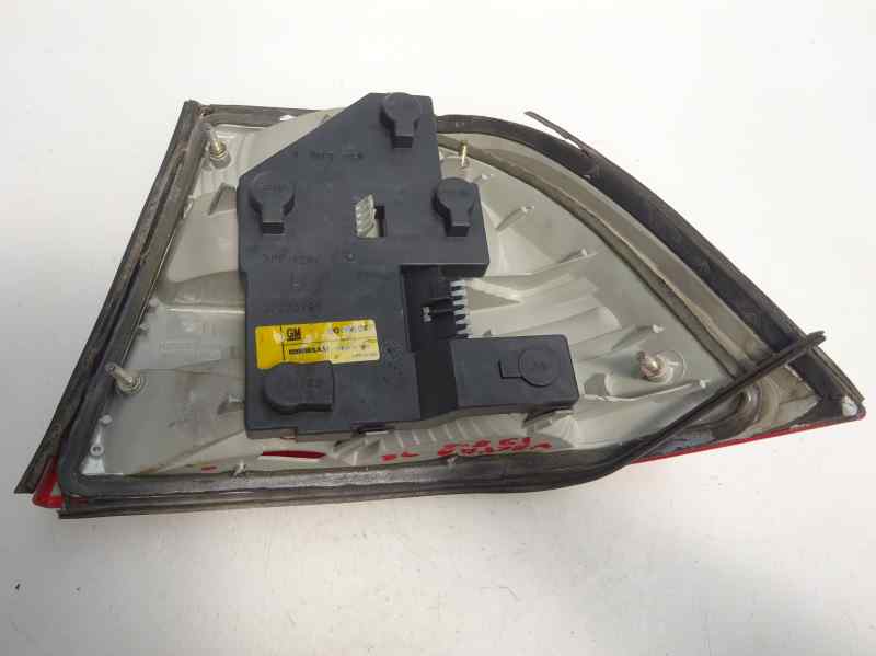 PILOTO TRASERO IZQUIERDO OPEL VECTRA 1998 2.0 DTI MT 101CV