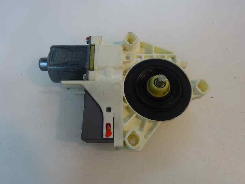 MOTOR ELEVALUNAS TRASERO DERECHO PEUGEOT 407 2.0 MT 136CV