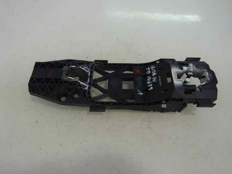 SOPORTE MANETA EXTERIOR PUERTA TRASERA DERECHA SEAT IBIZA 1.2 12V MT 70CV