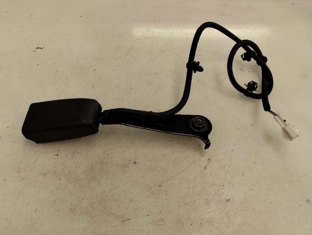 ANCLAJE CINTURON DELANTERO IZQUIERDO HONDA ACCORD 2.0 MT 156CV | 115KW