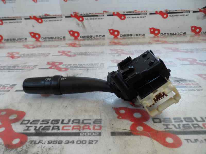 MANDO LUCES TOYOTA AVENSIS 2.0 D MT 116CV | 85KW