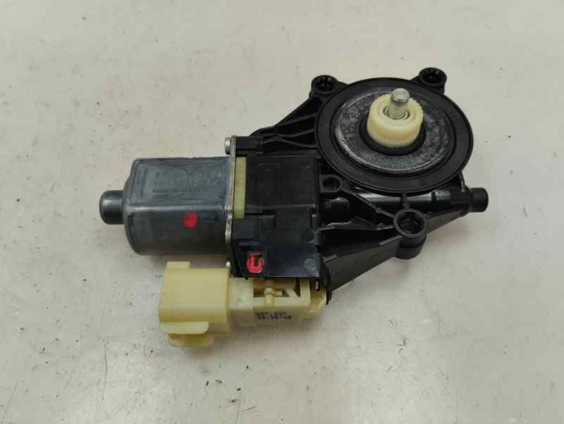 MOTOR ELEVALUNAS DELANTERO DERECHO FORD FIESTA 1.25 MT 82CV