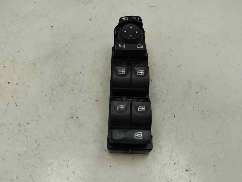MANDO ELEVALUNAS DELANTERO IZQUIERDO RENAULT MEGANE 2015 1.2 TCE MT 115CV