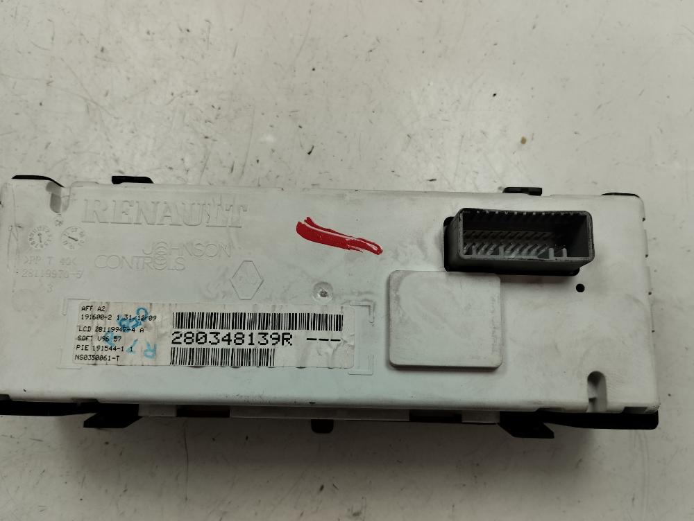 PANTALLA MULTIFUNCION RENAULT CLIO 1.5 DCI MT 85CV