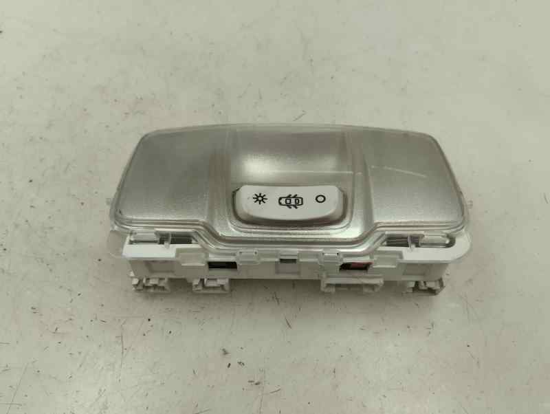 LUZ INTERIOR PEUGEOT 2008 1.6 MT 120CV | 88KW