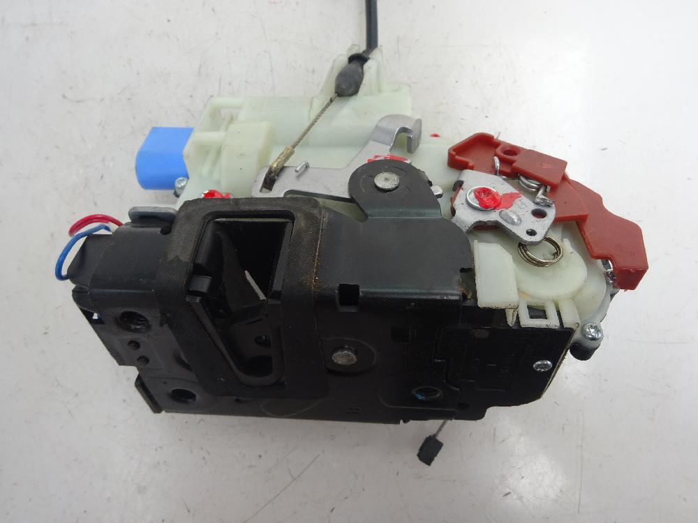 CERRADURA PUERTA DELANTERA DERECHA SEAT IBIZA 1.4 MT 75CV | 55KW
