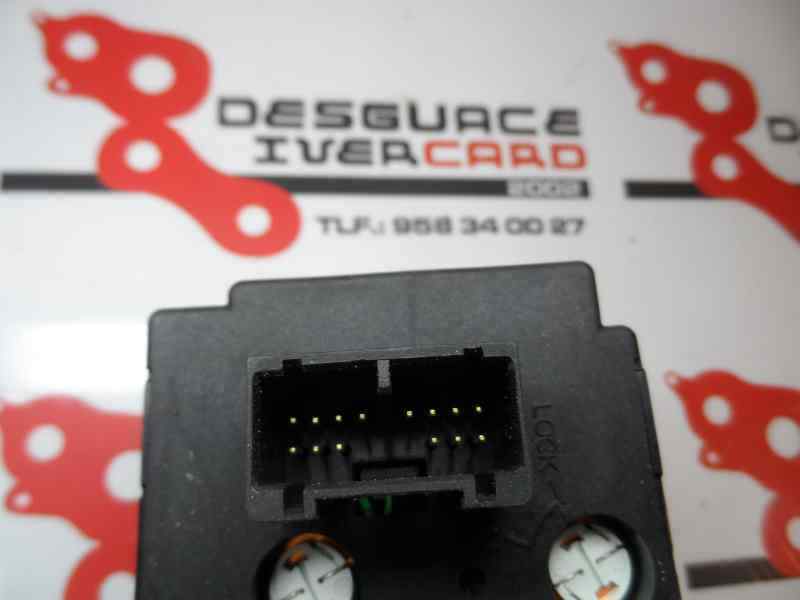 MANDO LUCES VOLVO C30 2.0 D MT 136CV