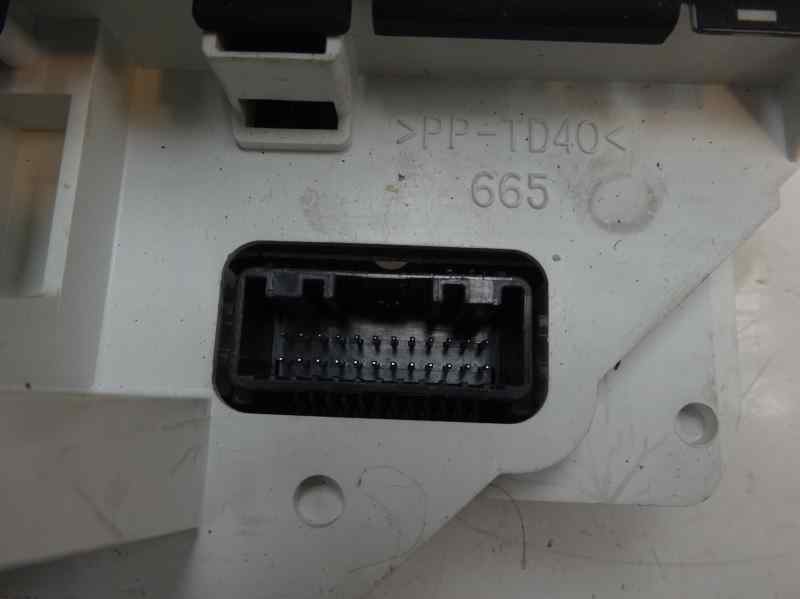 CUADRO INSTRUMENTOS TOYOTA YARIS 1.0 MT 69CV