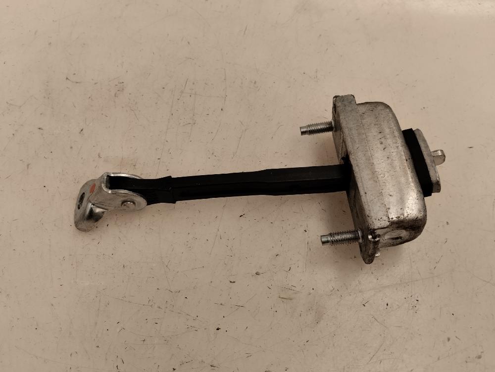 RETENEDOR PUERTA TOYOTA VERSO 1.6 MT 133CV