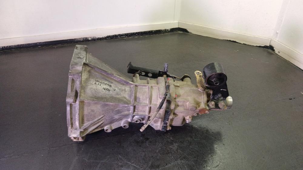 CAJA CAMBIOS NISSAN VANETTE 1998 2.3 D 75CV