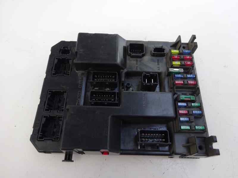 CAJA RELES FUSIBLES CITROEN C5 2004 2.0 HDI MT 109CV