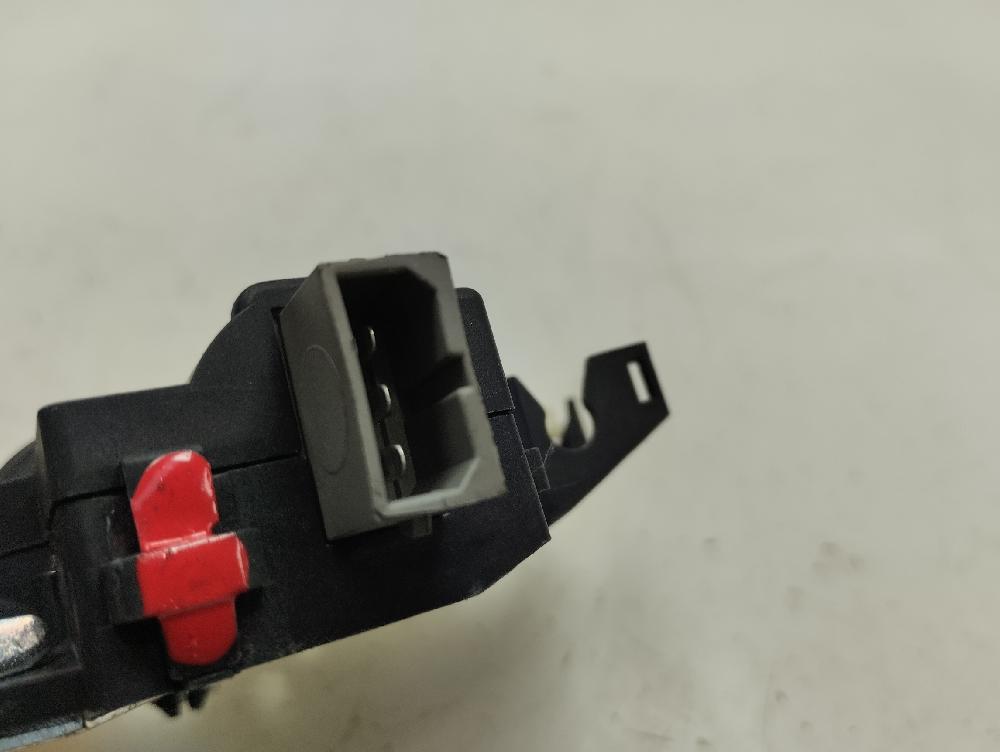 CERRADURA MALETERO PORTON AUDI A4 2007 2.0 MT 131CV