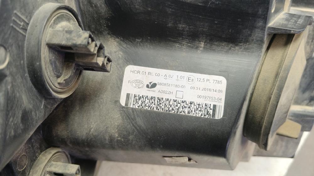 FARO DERECHO TOYOTA PROACE 1.6 MT 115CV | 85KW
