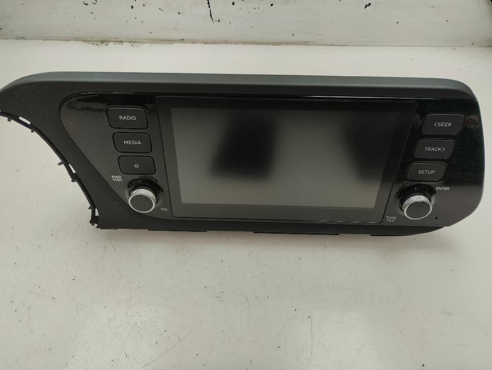 SISTEMA AUDIO RADIO CD HYUNDAI BAYON 2023 1.2 MT 84CV | 62KW