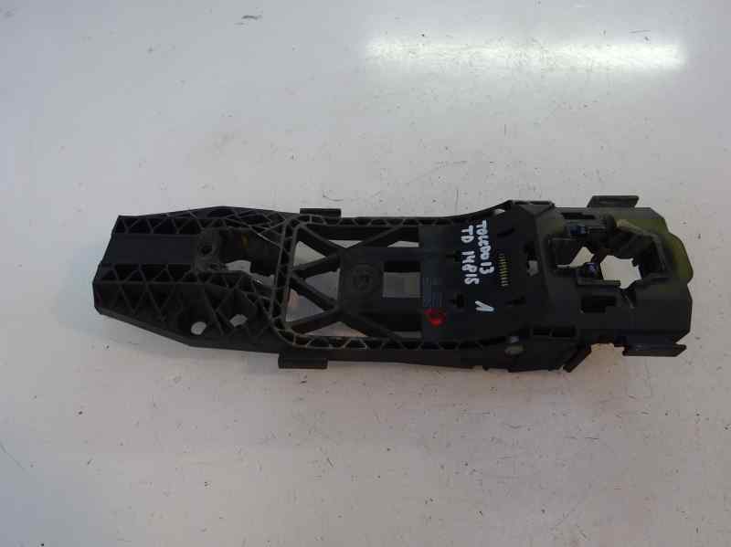 SOPORTE MANETA EXTERIOR PUERTA TRASERA DERECHA SEAT TOLEDO 1.6 TDI MT 105CV
