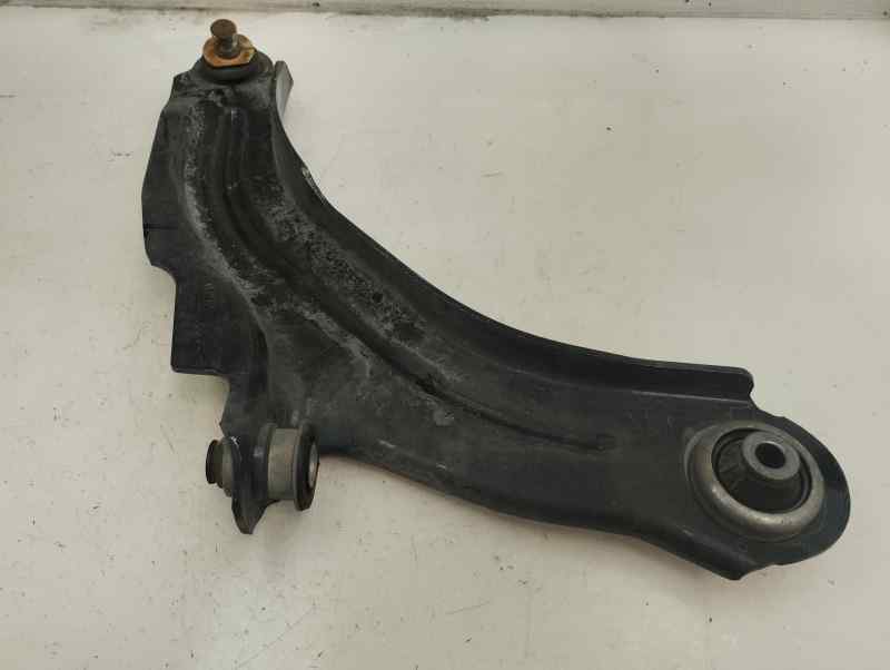 BRAZO SUSPENSION INFERIOR DELANTERO DERECHO RENAULT CLIO 0.9 TSE MT 90CV