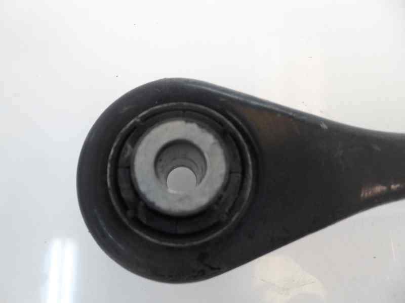 BRAZO SUSPENSION INFERIOR TRASERO IZQUIERDO VOLKSWAGEN GOLF 1.9 TDI 5MT 105CV
