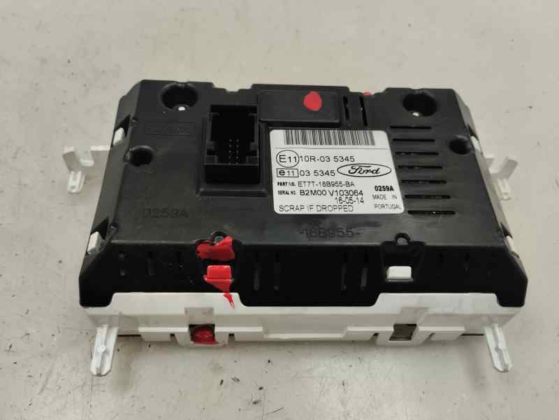 PANTALLA MULTIFUNCION FORD FIESTA 1.25 MT 82CV