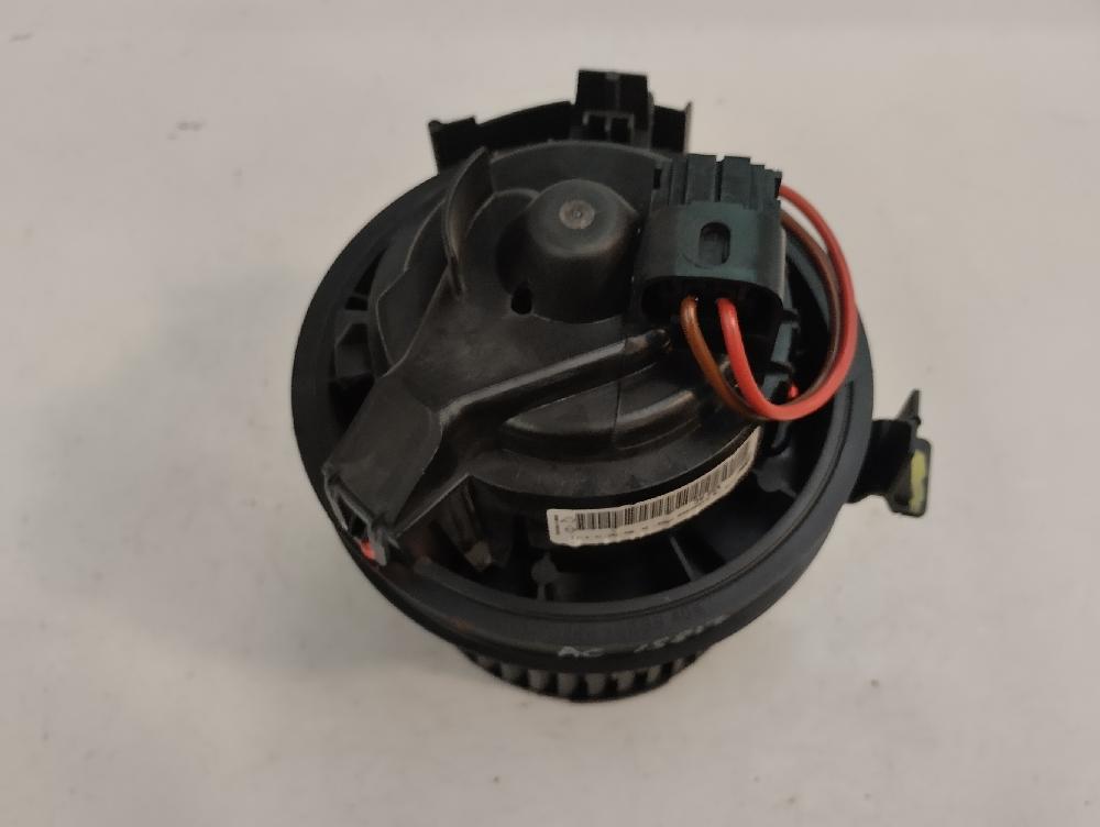 MOTOR CALEFACCION DACIA DUSTER 1.5 MT 110CV DIESEL