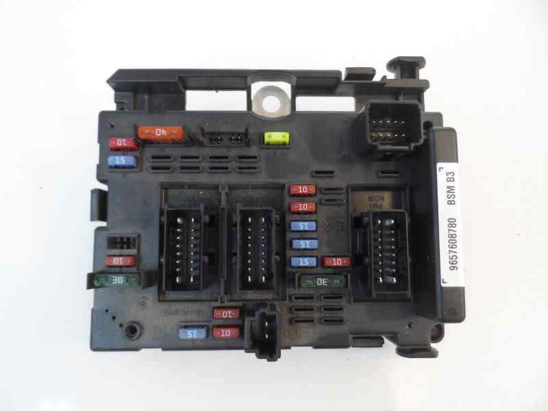 CAJA RELES FUSIBLES CITROEN XSARA PICASSO 1.6 HDI 80CV DIESEL