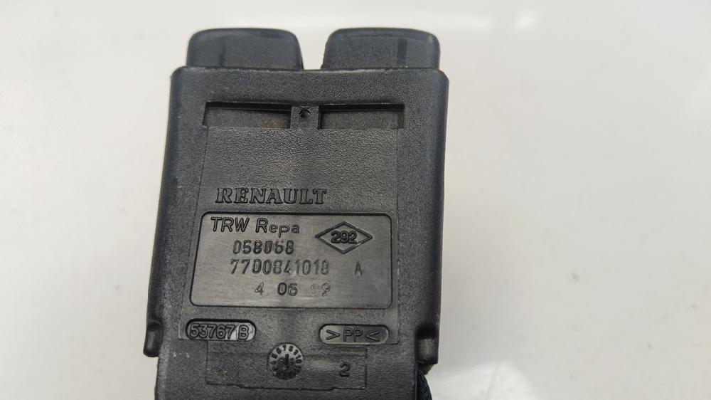 ANCLAJE CINTURON TRASERO DERECHO RENAULT LAGUNA 1.9 DTI MT 100CV