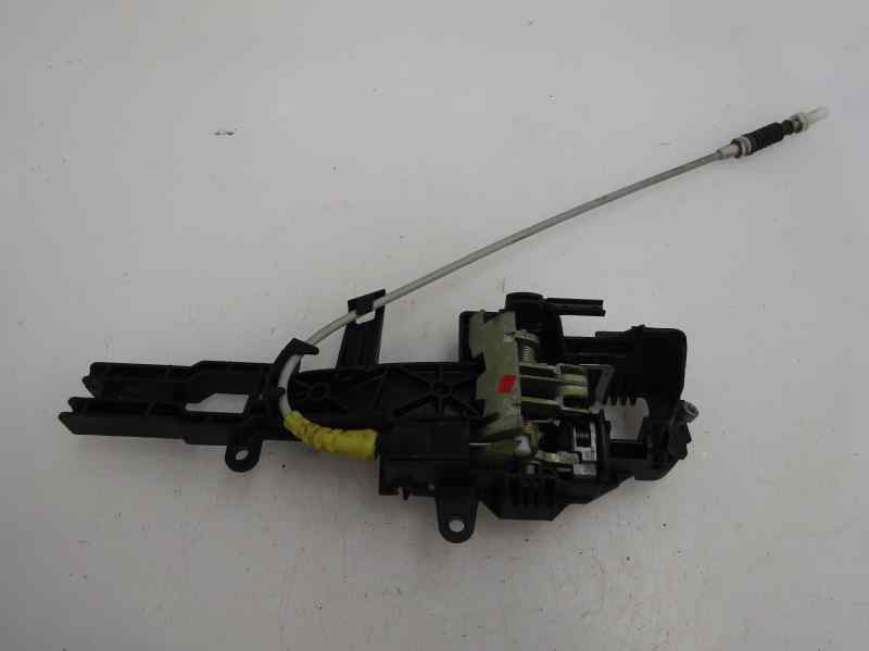 SOPORTE MANETA EXTERIOR DELANTERA DERECHA BMW SERIE 1 2009 2.0 MT 150CV | 110KW