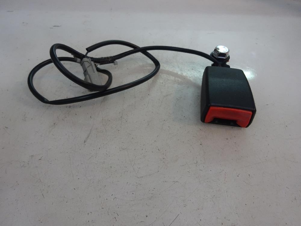 ANCLAJE CINTURON DELANTERO IZQUIERDO FORD KA 1.3 TDCI MT 75CV | 55KW