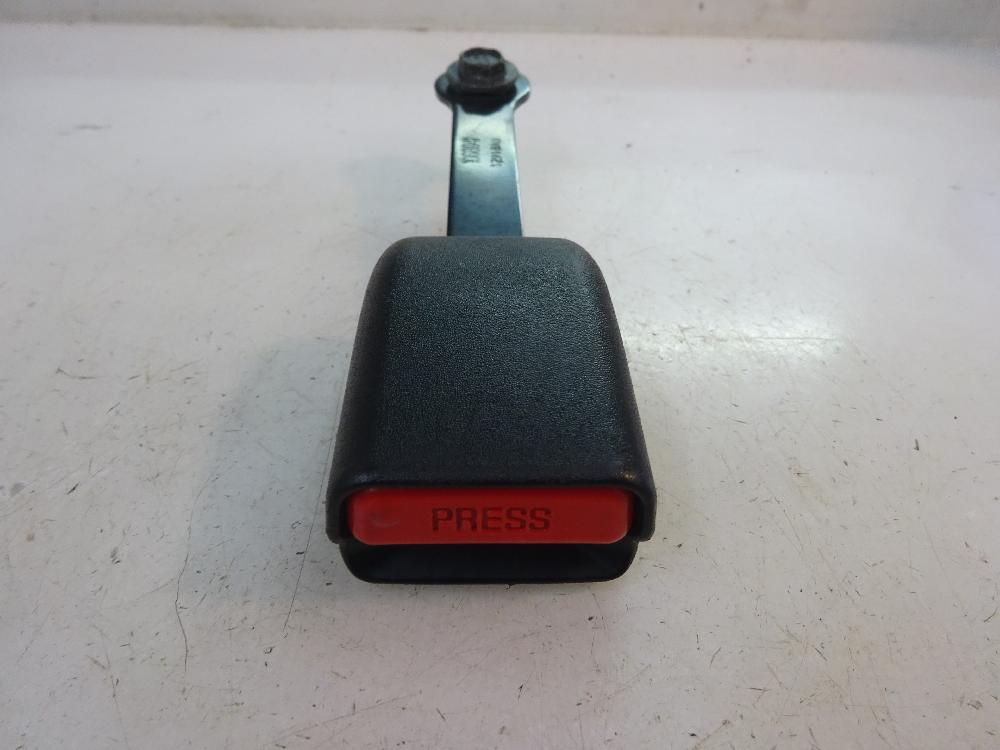 ANCLAJE CINTURON DELANTERO DERECHO NISSAN MICRA 1.2 MT 80CV