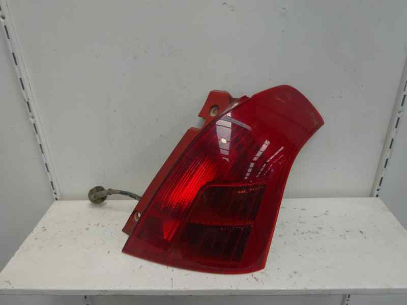 PILOTO TRASERO DERECHO SUZUKI SWIFT 1.3 MT 67CV