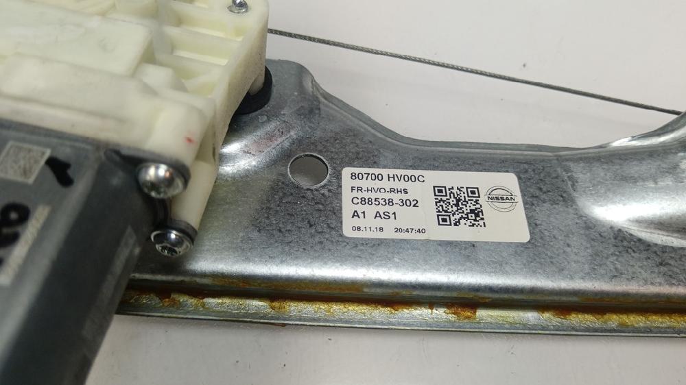ELEVALUNAS DELANTERO DERECHO NISSAN QASHQAI 1.3 MT 140CV