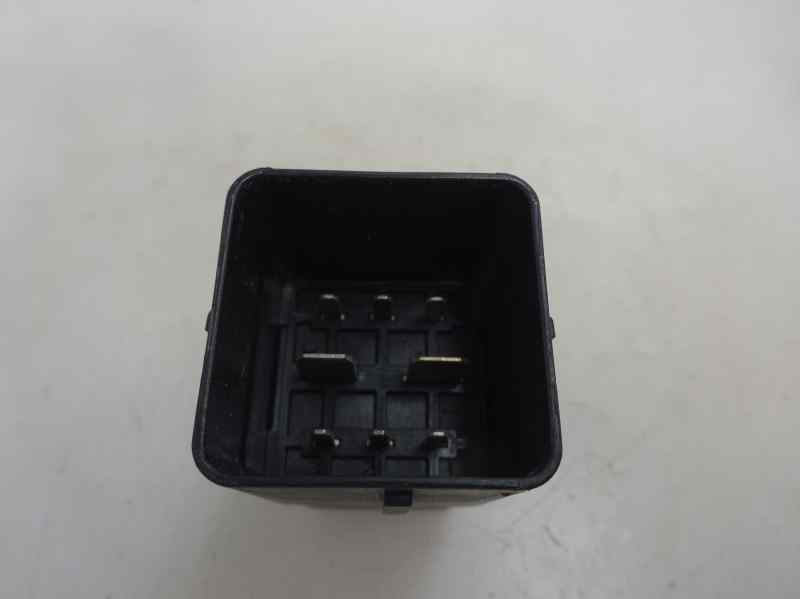 CAJA PRECALENTAMIENTO PEUGEOT 308 1.6 HDI MT 114CV